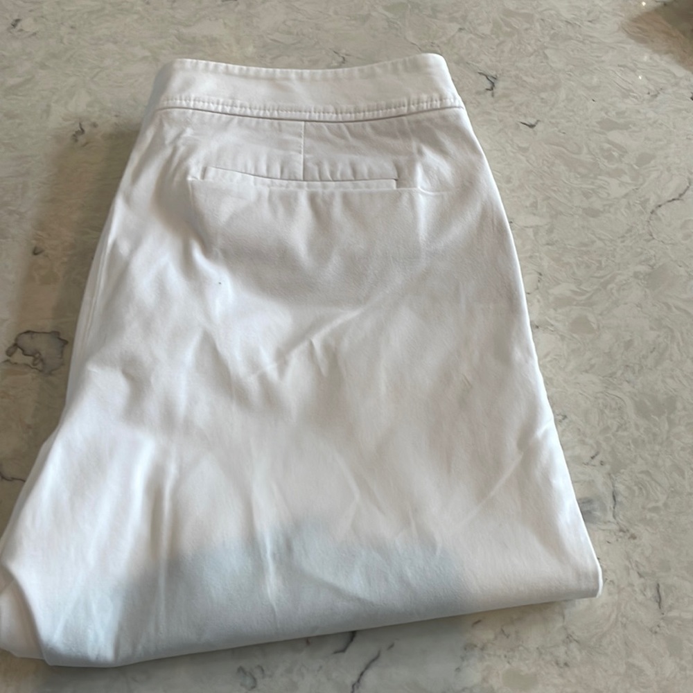 Talbots size 12 white capris lightly used